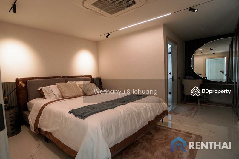 ขาย - สำหรับ ขาย บ้าน 6 ห้องนอน ที่ จอมเทียน, ชลบุรี