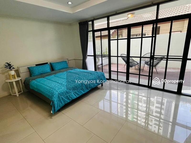 Moo Baan Chicha Castle, Bangkok, Sukhumvit 31, Khlongtoei Nua, Watthana, Bangkok, 4 Bedrooms, 400 sqm, Townhouse For Sale, by Thai Real Estate Broker Association (TREBA), 11019801 - DDproperty.com