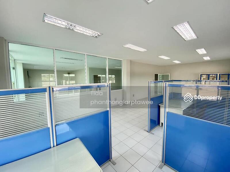 For Rent - Warehouse with office and dormitory buildings Phra Prathon - Ban Phaeo, Samut Sakhon