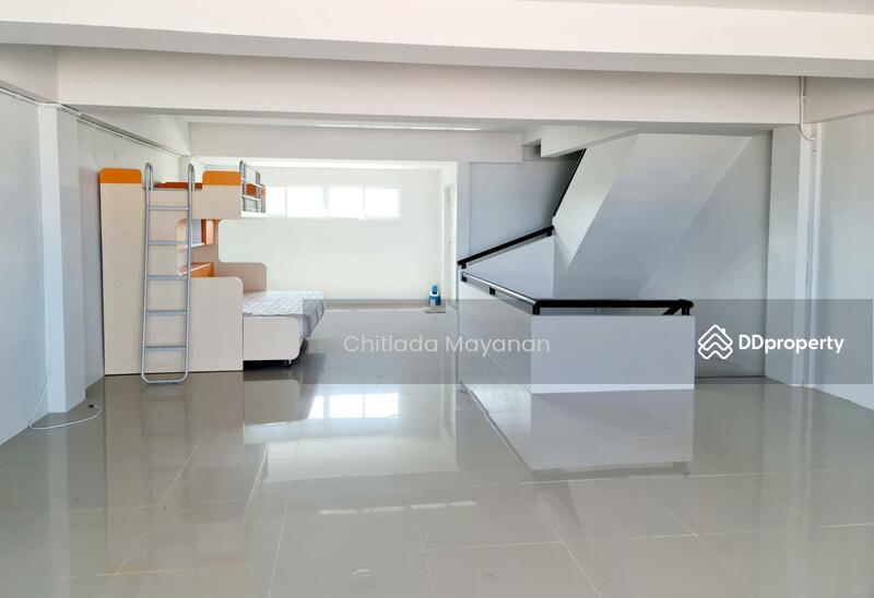 For Sale - Beach front twins townhome building4 floors, Phetchaburi