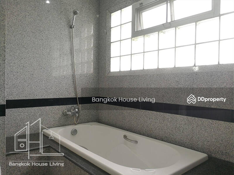 Baan Wannapa, Bangkok, Soi Pai Dee Ma Dee Klang, Khlong Tan Nua, Watthana, Bangkok, 3 Bedrooms, 180 sqm, Condo For Rent, by Bangkok House Living, 11023845 - DDproperty.com
