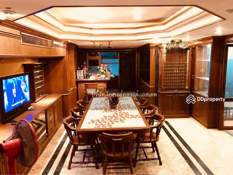 Home for sale Soi Phahonyothin 2, 650 meters from BTS Ari., Bangkok, Samsen Nai, Phaya Thai, Bangkok, 5 Bedrooms, 336 sqm, Single Detached House For Sale, by TOAH T., 11024355 - DDproperty.com