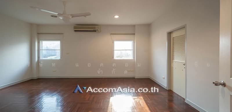 Pet friendly | 4 Bedrooms House For Rent in Sathorn, Bangkok near BTS Chong Nonsi AA29486, Bangkok, Chong Nonsi, Yan Nawa, Bangkok, 6 Bedrooms, 426 sqm, Single Detached House For Rent, by บริษัท แอคคอม เอเซีย จำกัด, 11026234 - DDproperty.com