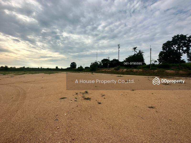 ขายที่ดนแปลงสวย ติดถนนมอเตอร์คู่ขนาดสาย 7 หนองปลาไหล บางละมุง ชลบุรี, Chon Buri (Pattaya), Nong Pla Lai, Bang Lamung (Pattaya), Chon Buri (Pattaya), , 36,068 sqm, Land For Sale, by A House Property Co.,Ltd., 11027011 - DDproperty.com