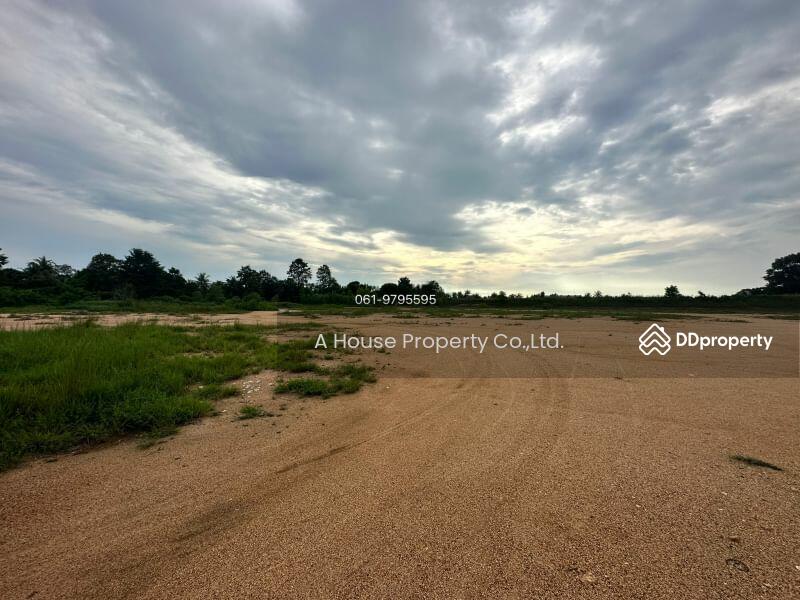 ขายที่ดนแปลงสวย ติดถนนมอเตอร์คู่ขนาดสาย 7 หนองปลาไหล บางละมุง ชลบุรี, Chon Buri (Pattaya), Nong Pla Lai, Bang Lamung (Pattaya), Chon Buri (Pattaya), , 36,068 sqm, Land For Sale, by A House Property Co.,Ltd., 11027011 - DDproperty.com