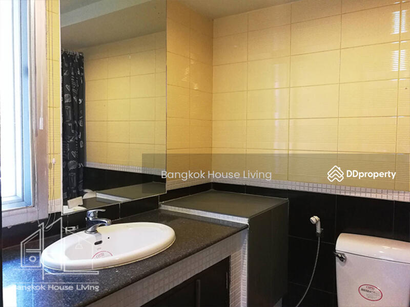 For Rent - Phatana Court, Bangkok