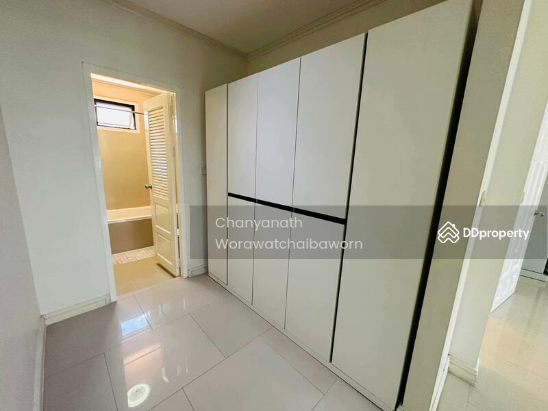 Moo Baan Chicha Castle, Bangkok, Sukhumvit 31, Khlongtoei Nua, Watthana, Bangkok, 4 Bedrooms, 400 sqm, Townhouse For Rent, by Chanyanath Worawatchaibaworn, 11027486 - DDproperty.com