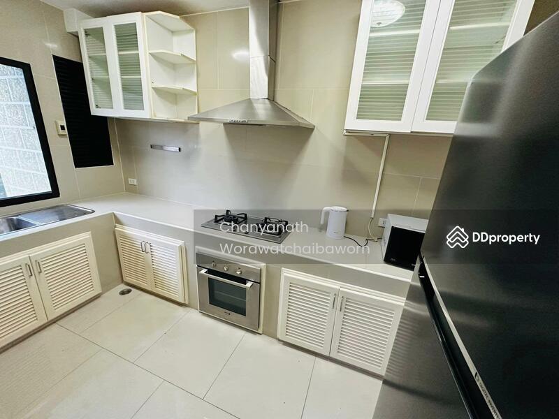 Moo Baan Chicha Castle : หมู่บ้านชิชา คาสเซิล, กรุงเทพ, สุขุทวิท 31, คลองเตยเหนือ, วัฒนา, กรุงเทพ, 400 ตร.ม., ทาวน์เฮ้าส์ ให้เช่า, โดย Chanyanath Worawatchaibaworn, 11027486 - DDproperty.com