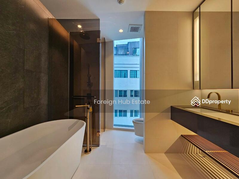The Estelle Phrom Phong, Bangkok, 131 Soi Sukhumvit 26, Khong Tan, Khlong Toei, Bangkok, 2 Bedrooms, 102 sqm, Condo For Rent, by Foreign Hub Estate, 11027793 - DDproperty.com