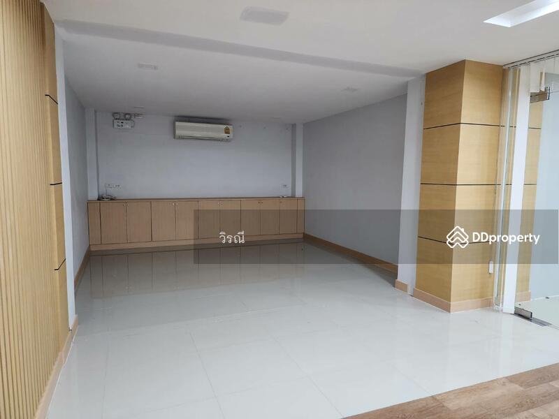ให้เช่า - เชา สำนักงานในเมือง ตึก 4 คูหา 4 ชั้น, นครราชสีมา
