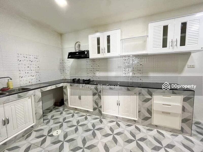 ชวนชื่น ทาวน์ แก้วอินทร์-บางใหญ่ (Chuan Chuen Town Kaew In-Bangyai), นนทบุรี, Kaew In Bangyai, บางแม่นาง, บางใหญ่, นนทบุรี, 150 ตร.ม., ทาวน์เฮ้าส์ ให้เช่า, โดย สิรีกานต์ สิริชวัลพงศ์, 11029243 - DDproperty.com