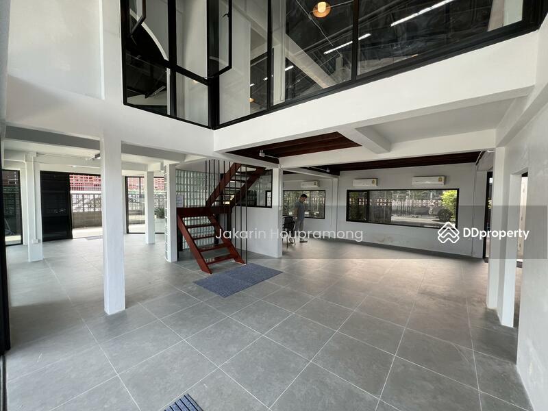 ให้เช่าโฮมออฟฟิศ ลาดพร้าว วังทองหลาง กรุงเทพ พื้นที่ 360 ตร.ม., Bangkok, Wang Thonglang, Wang Thonglang, Bangkok, , 360 sqm, Office Space For Rent, by Jakarin Houpramong, 11029390 - DDproperty.com