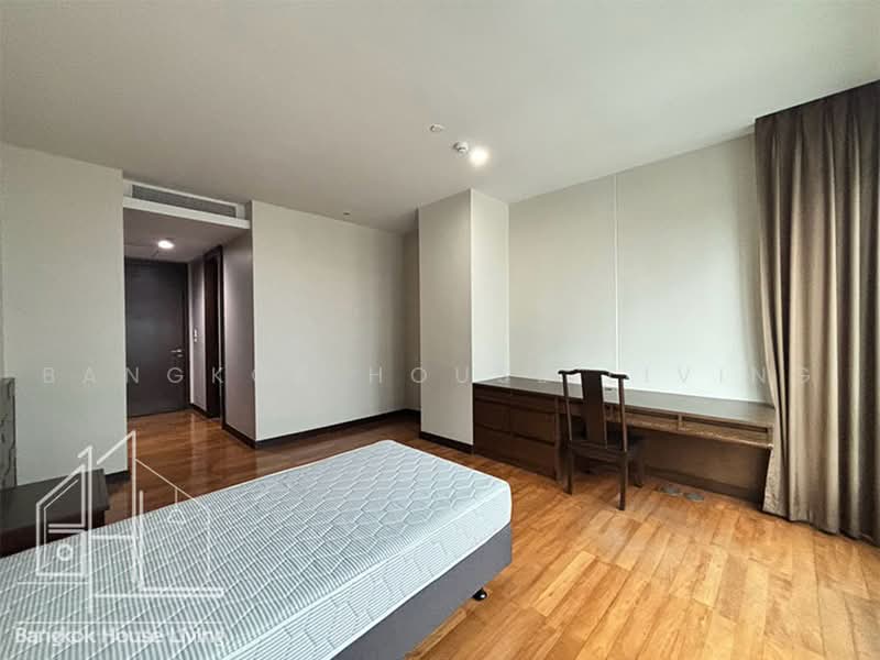 Vasu The Residence, Bangkok, Soi Sukhumvit 55, Khlong Tan Nua, Watthana, Bangkok, 3 Bedrooms, 231 sqm, Condo For Rent, by Bangkok House Living, 11030115 - DDproperty.com