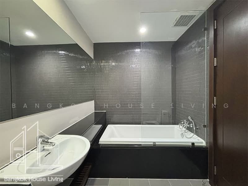 Vasu The Residence, Bangkok, Soi Sukhumvit 55, Khlong Tan Nua, Watthana, Bangkok, 3 Bedrooms, 231 sqm, Condo For Rent, by Bangkok House Living, 11030115 - DDproperty.com