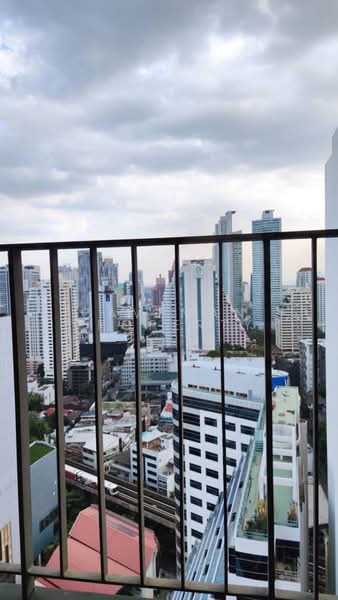 The Edge Sukhumvit 23, Bangkok, 6 Soi Sukhumvit 23, Khlongtoei Nua, Watthana, Bangkok, 1 Bedroom, 42 sqm, Condo For Rent, by Caveman Property, 11031473 - DDproperty.com