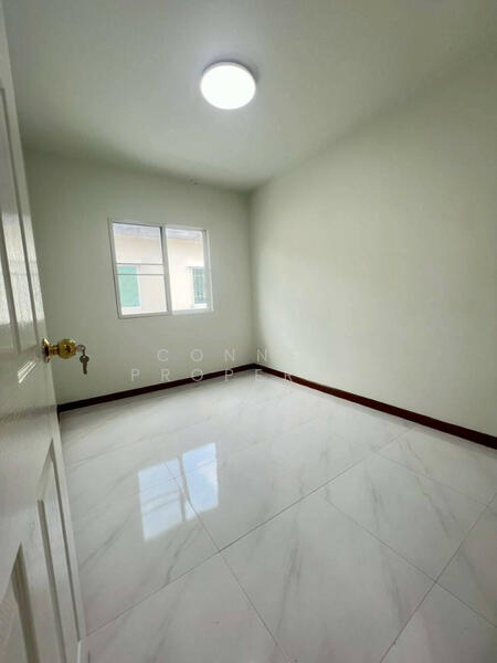 พลีโน่ เพชรเกษม 81, Bangkok, 1 -, Nong Kham, Nong Khaem, Bangkok, 3 Bedrooms, 100 sqm, Townhouse For Sale, by Connex Property, 11031636 - DDproperty.com