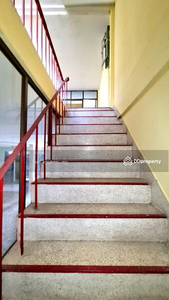 ให้เช่า - อาคารพาณิชย์ 3 ชั้น หน้า มบ.สุขสันต์ 3, กรุงเทพ