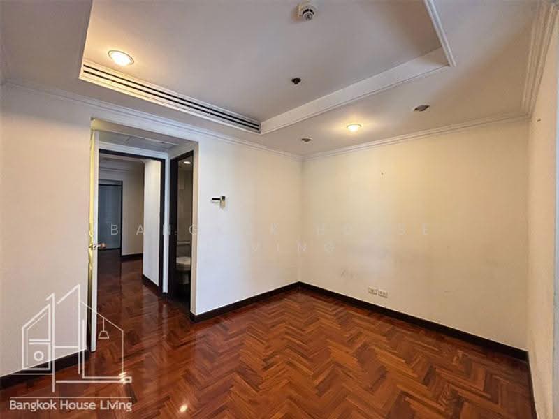 Le Raffine Sukhumvit 24, Bangkok, Soi Sukhumvit 24, Khong Tan, Khlong Toei, Bangkok, 3 Bedrooms, 371 sqm, Condo For Rent, by Bangkok House Living, 11035557 - DDproperty.com