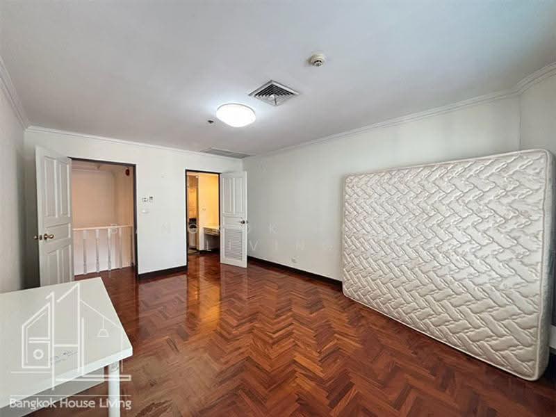 Le Raffine Sukhumvit 24, Bangkok, Soi Sukhumvit 24, Khong Tan, Khlong Toei, Bangkok, 3 Bedrooms, 371 sqm, Condo For Rent, by Bangkok House Living, 11035557 - DDproperty.com