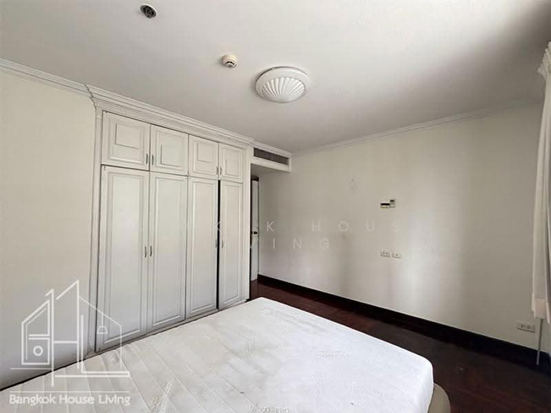 Le Raffine Sukhumvit 24, Bangkok, Soi Sukhumvit 24, Khong Tan, Khlong Toei, Bangkok, 3 Bedrooms, 371 sqm, Condo For Rent, by Bangkok House Living, 11035557 - DDproperty.com