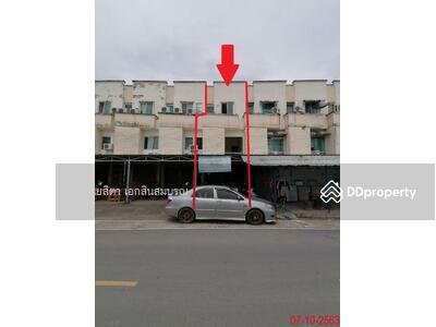 ขาย - ตึกแถว เลขที่ 144 ถ.แยกจากถนนรังสิต-นครนายก ตำบลองครักษ์ อำเภอองครักษ์ จ.นครนายก, นครนายก