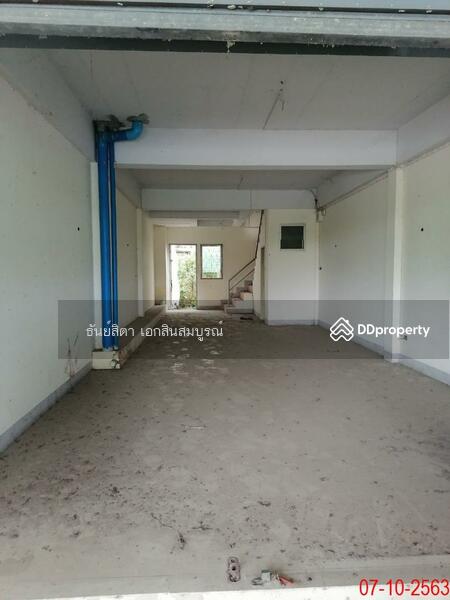 For Sale - ตึกแถว เลขที่ 144 ถ.แยกจากถนนรังสิต-นครนายก ตำบลองครักษ์ อำเภอองครักษ์ จ.นครนายก, Nakhon Nayok