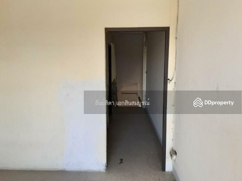 For Sale - ตึกแถว เลขที่ 144 ถ.แยกจากถนนรังสิต-นครนายก ตำบลองครักษ์ อำเภอองครักษ์ จ.นครนายก, Nakhon Nayok