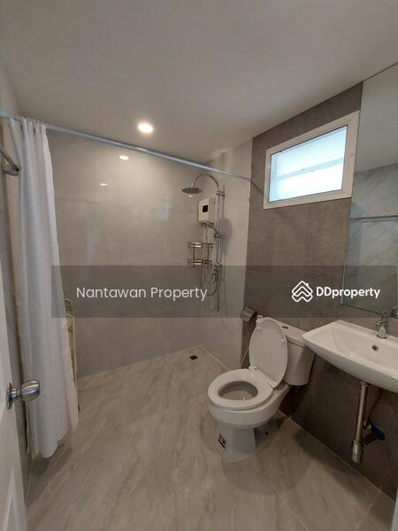 Tropical pool villa Just 10 minutes drive from Chiang Mai airport, Chiang Mai, Mae Hia, Muang Chiang Mai, Chiang Mai, 3 Bedrooms, 200 sqm, Single Detached House For Rent, by Nantawan Rattanapong, 11037330 - DDproperty.com