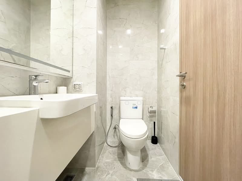 Noble Around Sukhumvit 33, Bangkok, 17 Soi Sukhumvit 33, Khlong Tan Nua, Watthana, Bangkok, Studio, 27 sqm, Condo For Rent, by CS Poon, 11039552 - DDproperty.com