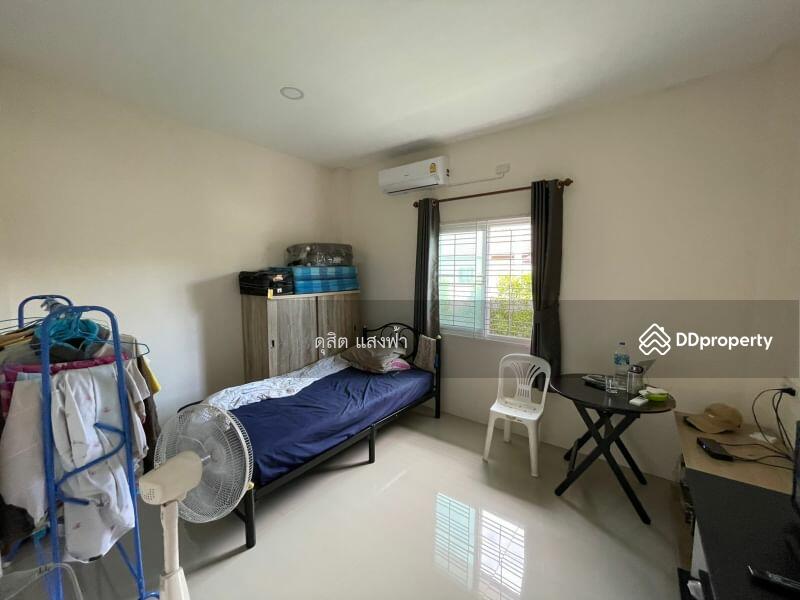 ขายบ้านแฝดสไตล์บ้านเดี่ยว ม.ลภัสรดา ตะเคียนเตี้ยโรงโป๊ะ บางละมุง, Chon Buri (Pattaya), Ta Khian Tia, Bang Lamung (Pattaya), Chon Buri (Pattaya), 2 Bedrooms, 150 sqm, Single Detached House For Sale, by Dusit Saengfa, 11046215 - DDproperty.com