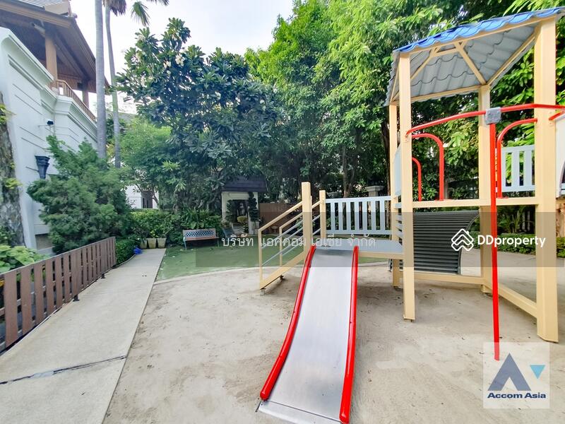 Private Swimming Pool, Pet friendly | 4 Bedrooms House For Rent in Sathorn, Bangkok AA29914, Bangkok, Chong Nonsi, Yan Nawa, Bangkok, 4 Bedrooms, 426 sqm, Single Detached House For Rent, by บริษัท แอคคอม เอเซีย จำกัด, 11048778 - DDproperty.com