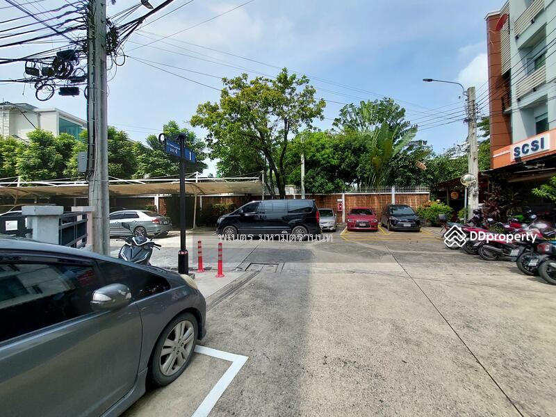 ขาย - บิสทาวน์ ลาดพร้าว, กรุงเทพ