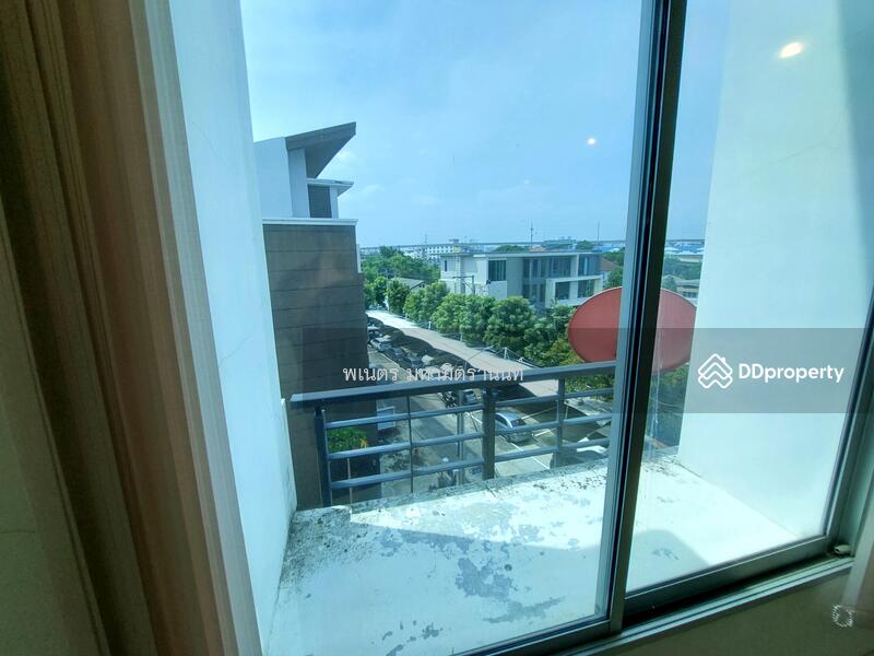ขาย - บิสทาวน์ ลาดพร้าว, กรุงเทพ