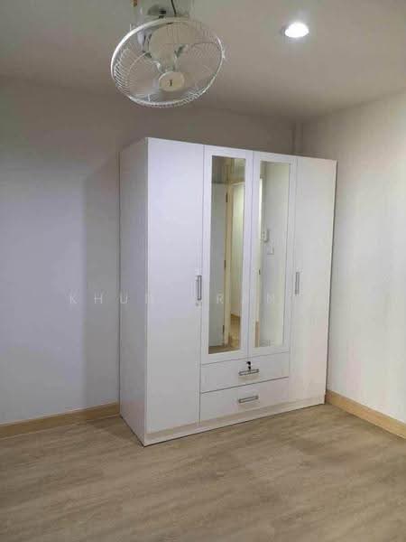 For rent town house 2 floor 150 sq.m 3 bed 3 bath 1car fully furnished 27,000Baht on Satupradit road, Bangkok, 269 สาธุประดิษฐ์, Bang Pong Pang, Yan Nawa, Bangkok, 3 Bedrooms, 150 sqm, Townhouse For Rent, by Khun Aranya, 11051409 - DDproperty.com