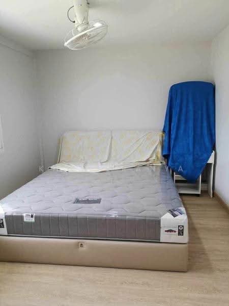 For rent town house 2 floor 150 sq.m 3 bed 3 bath 1car fully furnished 27,000Baht on Satupradit road, Bangkok, 269 สาธุประดิษฐ์, Bang Pong Pang, Yan Nawa, Bangkok, 3 Bedrooms, 150 sqm, Townhouse For Rent, by Khun Aranya, 11051409 - DDproperty.com