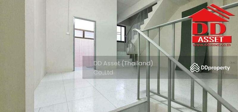 For Sale - ขาย อาคารพาณิชย์ 3.5 ชั้น ซอยด่านสำโรง 62, Samut Prakan