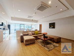 Pet friendly | 3 Bedrooms Apartment For Rent in Sathorn, Bangkok near BTS Chong Nonsi AA33437, กรุงเทพ
