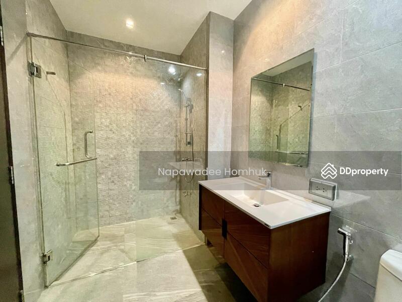 The Madison, Bangkok, Sukhumvit 41, Khlong Tan Nua, Watthana, Bangkok, 3 Bedrooms, 185 sqm, Condo For Rent, by Napawadee Homhuk, 11055718 - DDproperty.com