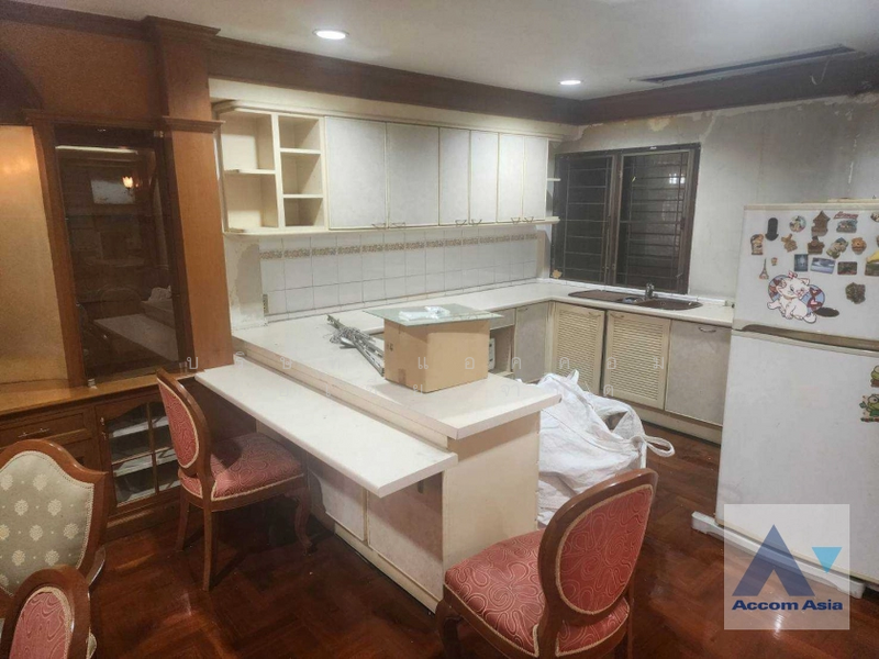 For Rent - Home Office | 4 Bedrooms House For Rent in Sathorn, Bangkok near MRT Khlong Toei AA36350, Bangkok