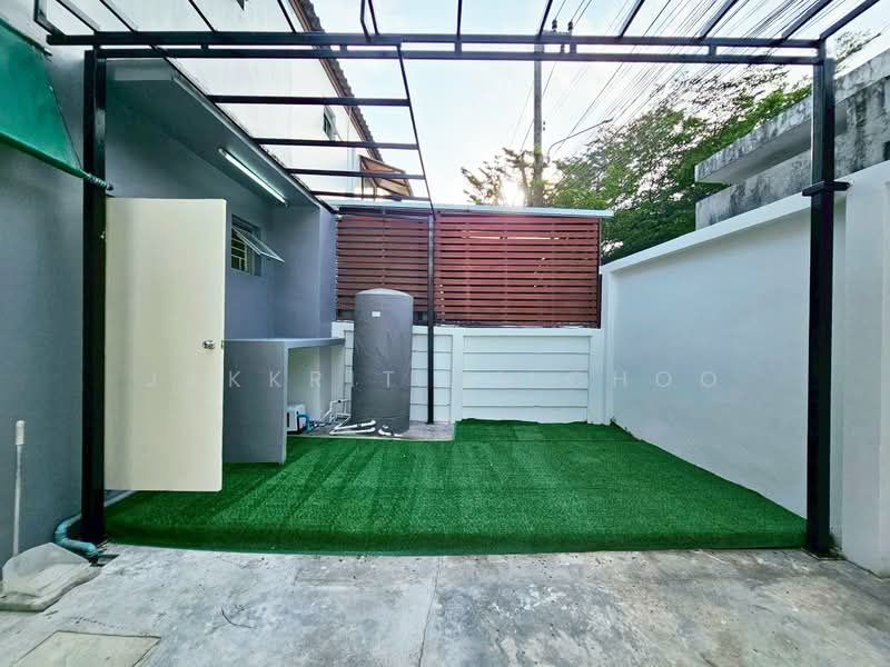 Areeya The Colors 2 Kaset - Navamintra, Bangkok, Areeya The Color 2 Soi 6, Chorake Bua, Lat Phrao, Bangkok, 3 Bedrooms, 110 sqm, Townhouse For Sale, by Jakkrit Nilchoo, 11056014 - DDproperty.com