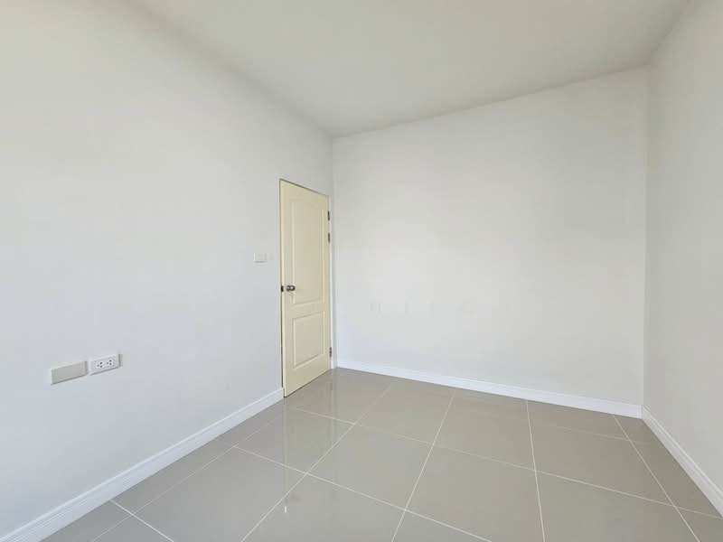 Areeya The Colors 2 Kaset - Navamintra, Bangkok, Areeya The Color 2 Soi 6, Chorake Bua, Lat Phrao, Bangkok, 3 Bedrooms, 110 sqm, Townhouse For Sale, by Jakkrit Nilchoo, 11056014 - DDproperty.com
