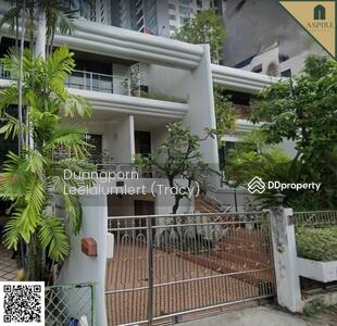 ขาย - [ขาย] บ้านแฝด 3ชั้น ซอย สวัสดี, กรุงเทพ