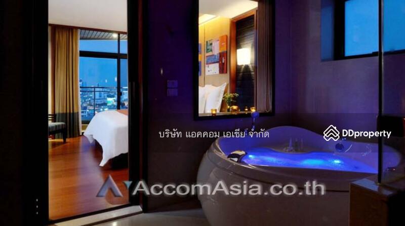 For Rent - Duplex Condo, Penthouse | 3 Bedrooms Apartment for Rent in Ploenchit, Bangkok AA13946, Bangkok