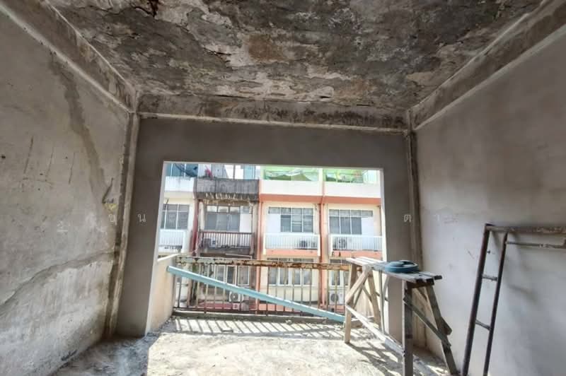 อาคารพาณิชย์ ซอยสุขุมวิท 99 เนื้อที่ 15 ตรว เขตพระโขนง, กรุงเทพ, สุขุมวิท, บางจาก, พระโขนง, กรุงเทพ, 224 ตร.ม., ตึกแถว-อาคารพาณิชย์ ขาย, โดย ชนะชาติ นนท์ตา, 11062490 - DDproperty.com