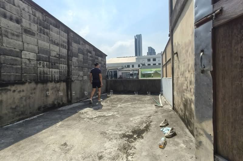 อาคารพาณิชย์ ซอยสุขุมวิท 99 เนื้อที่ 15 ตรว เขตพระโขนง, กรุงเทพ, สุขุมวิท, บางจาก, พระโขนง, กรุงเทพ, 224 ตร.ม., ตึกแถว-อาคารพาณิชย์ ขาย, โดย ชนะชาติ นนท์ตา, 11062490 - DDproperty.com