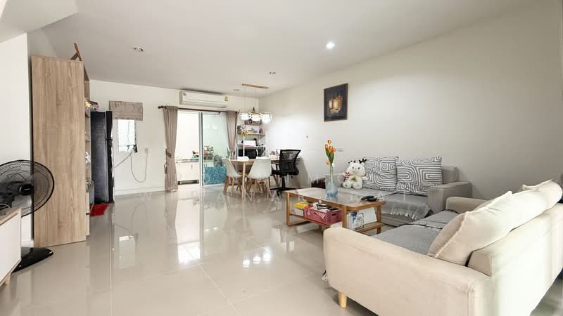 For Sale - Villette Lite Pattanakarn, Bangkok