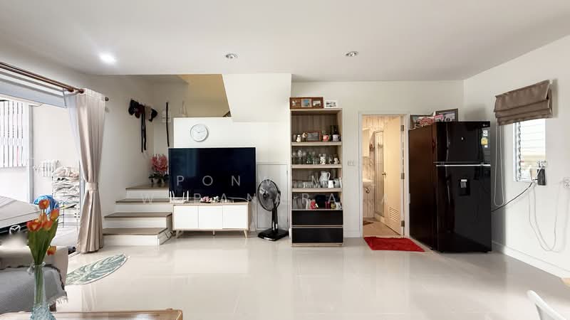 For Sale - Villette Lite Pattanakarn, Bangkok