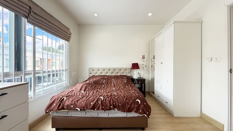 For Sale - Villette Lite Pattanakarn, Bangkok