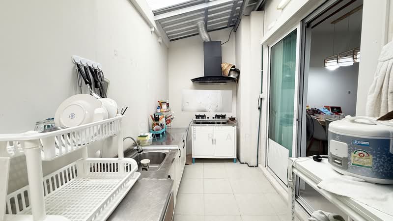 For Sale - Villette Lite Pattanakarn, Bangkok