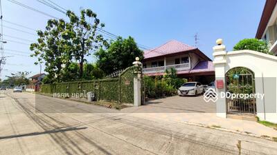 ขาย - ขาย บ้านเดี่ยว 2 ชั้น 216 ตารางวา หมู่บ้าน กฤษดานคร 18 ติดถนนพุทธมณฑลสาย 3 เขตทวีวัฒนา, กรุงเทพ